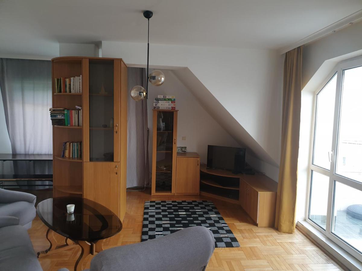 Fit Apartment Burgas Extérieur photo
