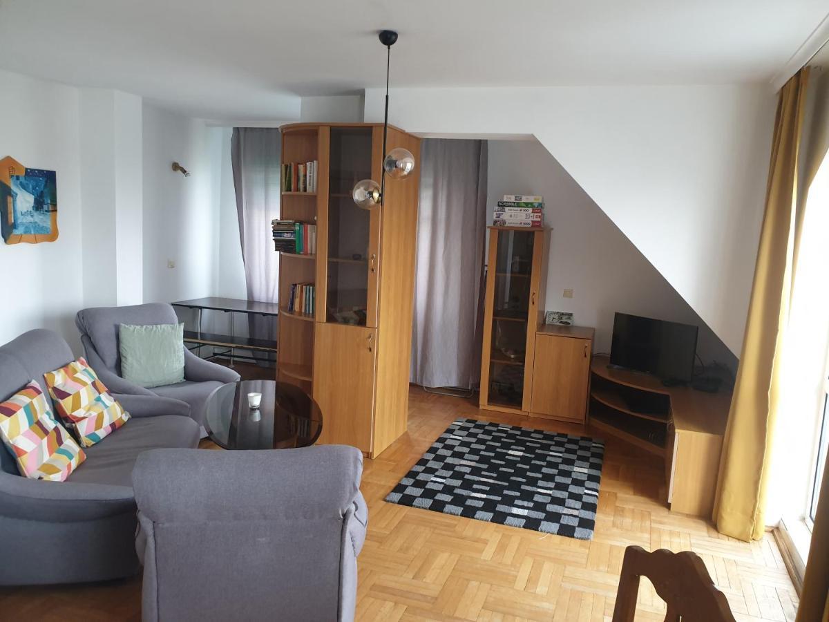 Fit Apartment Burgas Extérieur photo