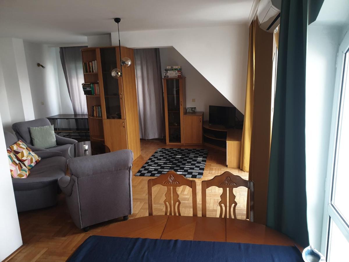 Fit Apartment Burgas Extérieur photo