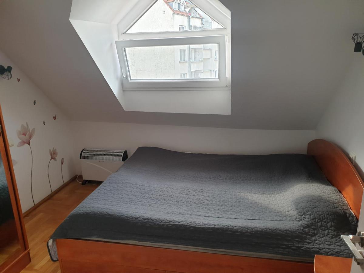 Fit Apartment Burgas Extérieur photo