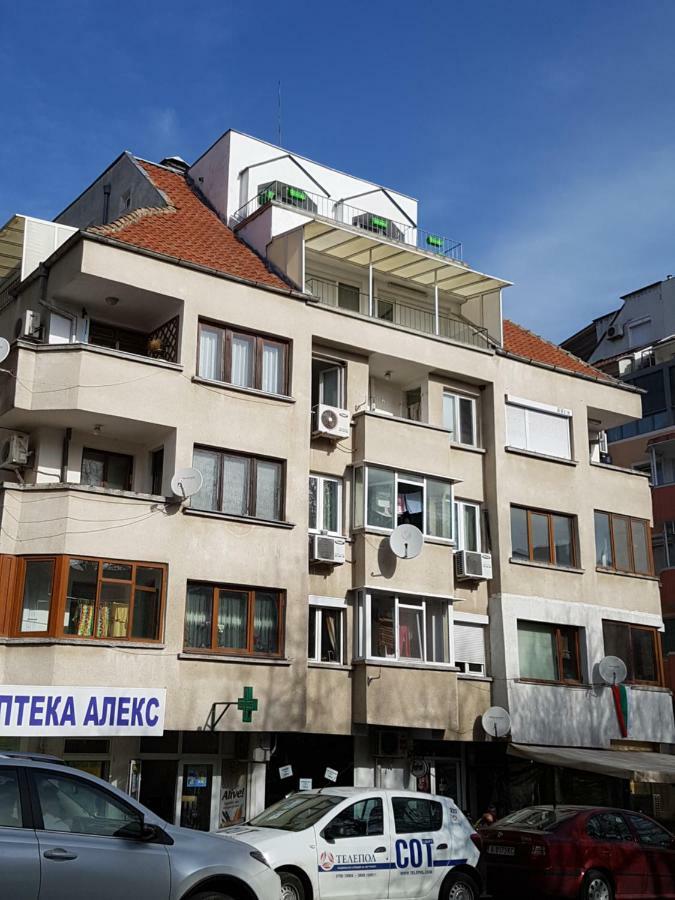 Fit Apartment Burgas Extérieur photo